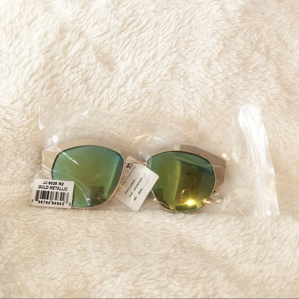 NWT JOES'S JEANS Gold Metallic Sunglasses